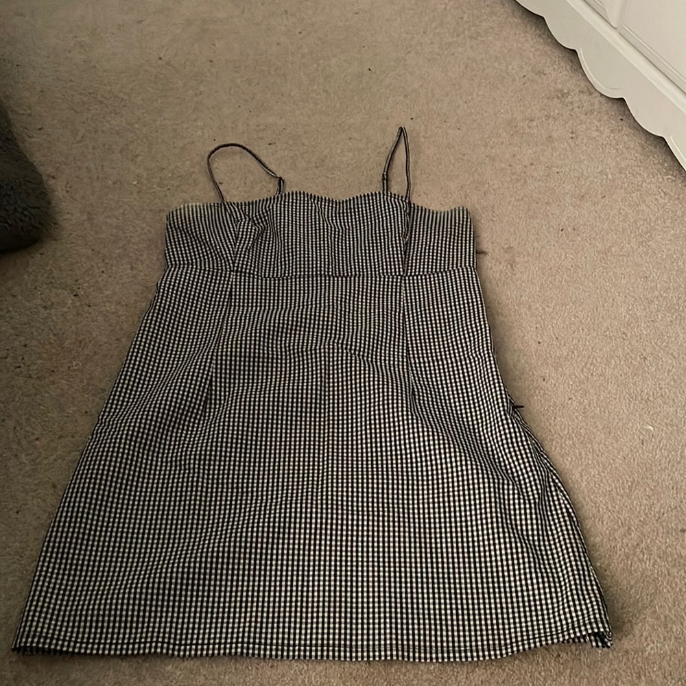 dress!